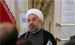 ملت ایران هیچگاه در برابر فشار خارجی زانو نمی‌زند/ امکان ندارد نفت ایران صادر نشود