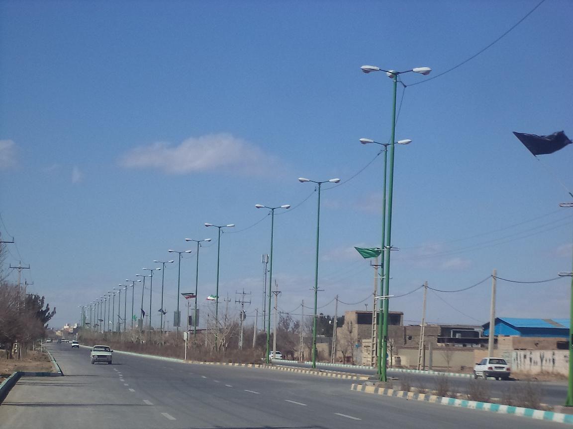 احداث و بهسازی شبکه روشنایی بلوار امامزاده محمود(ع) شهر دولت آباد