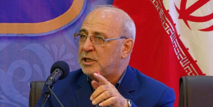 حاجی خطاب به مدیران دولتی : اسناد طرح‌های آبی را از اصفهان خارج نکنید