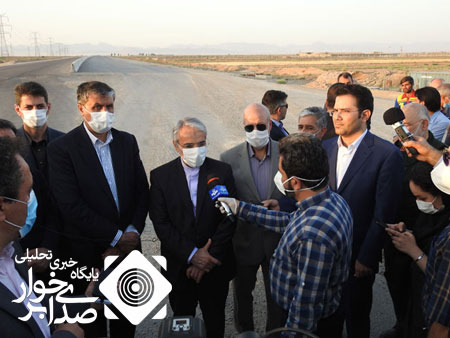 پروژه احداث آزاد راه شرق اصفهان تا پایان سال به بهره برداری می رسد/ اجرای طرح ۲ هزار واحد مسکونی در مناطق روستایی