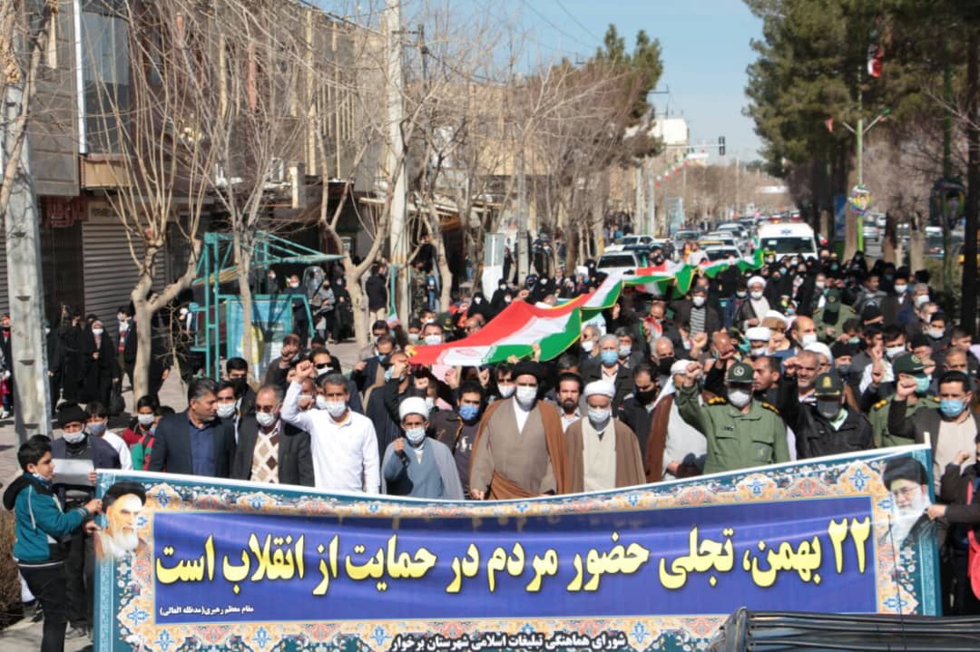 تصاویری از راهپیمایی۲۲ بهمن در شهر دولت آباد