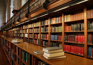 بیش از ۲ هزار نسخه کتاب از سوی کتابخانه ملی به کتابخانه های عمومی استان اصفهان اهدا شد.