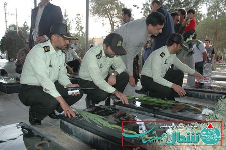 غبار روبی وعطر افشانی مزار شهدای خورزوق به مناسبت شهادت شهید بهشتی
