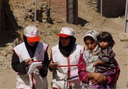 کاروان‌های سلامت به ۲۲۰۰ نفر از روستائیان اصفهان خدمات درمانی ارائه کردند