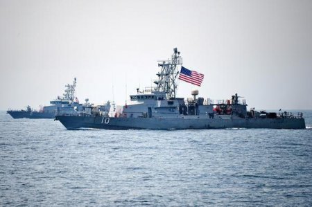 شلیک اخطار ناو آمریکایی به قایق ایرانی و واکنش سپاه
